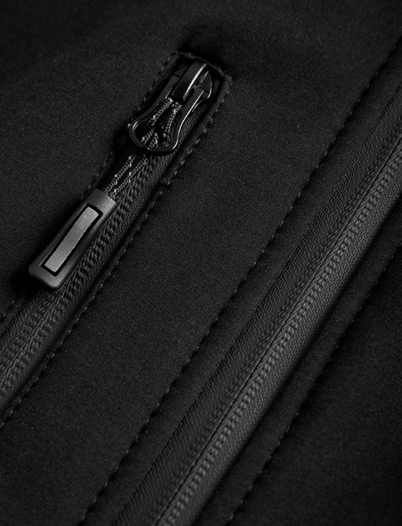 puranda TEAM MOOSBURG warme Softshelljacke - schwarz - Softshelljacke nah