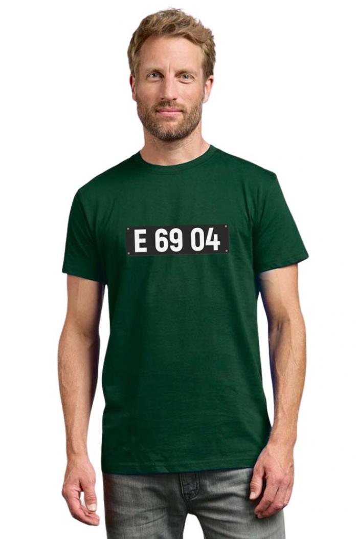 puranda T-Shirt E 69 04 - forrestgreen - Model nah
